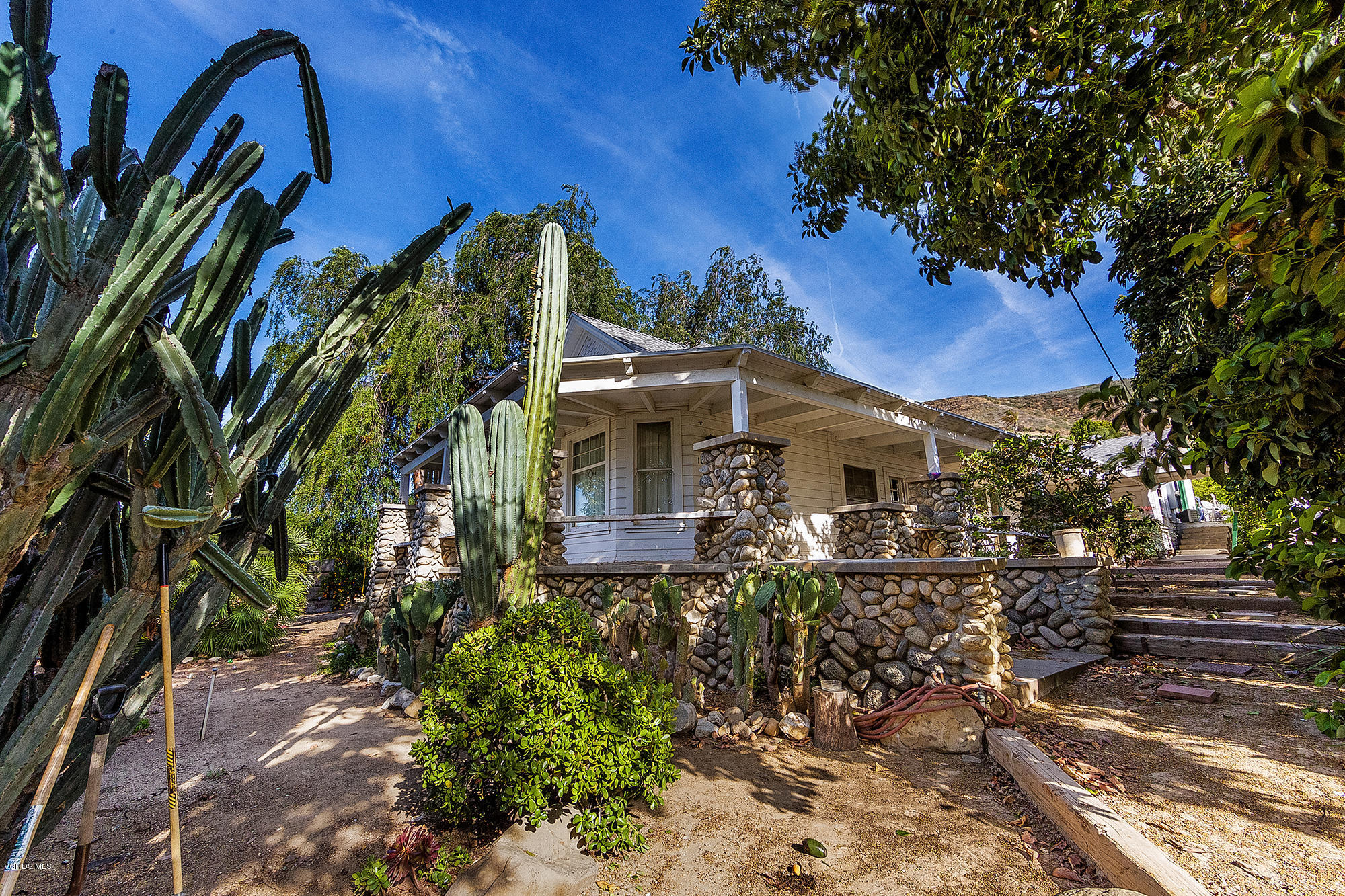 1073 East Telegraph Road Fillmore, CA 93015 - Photo 1 of 24 395-2