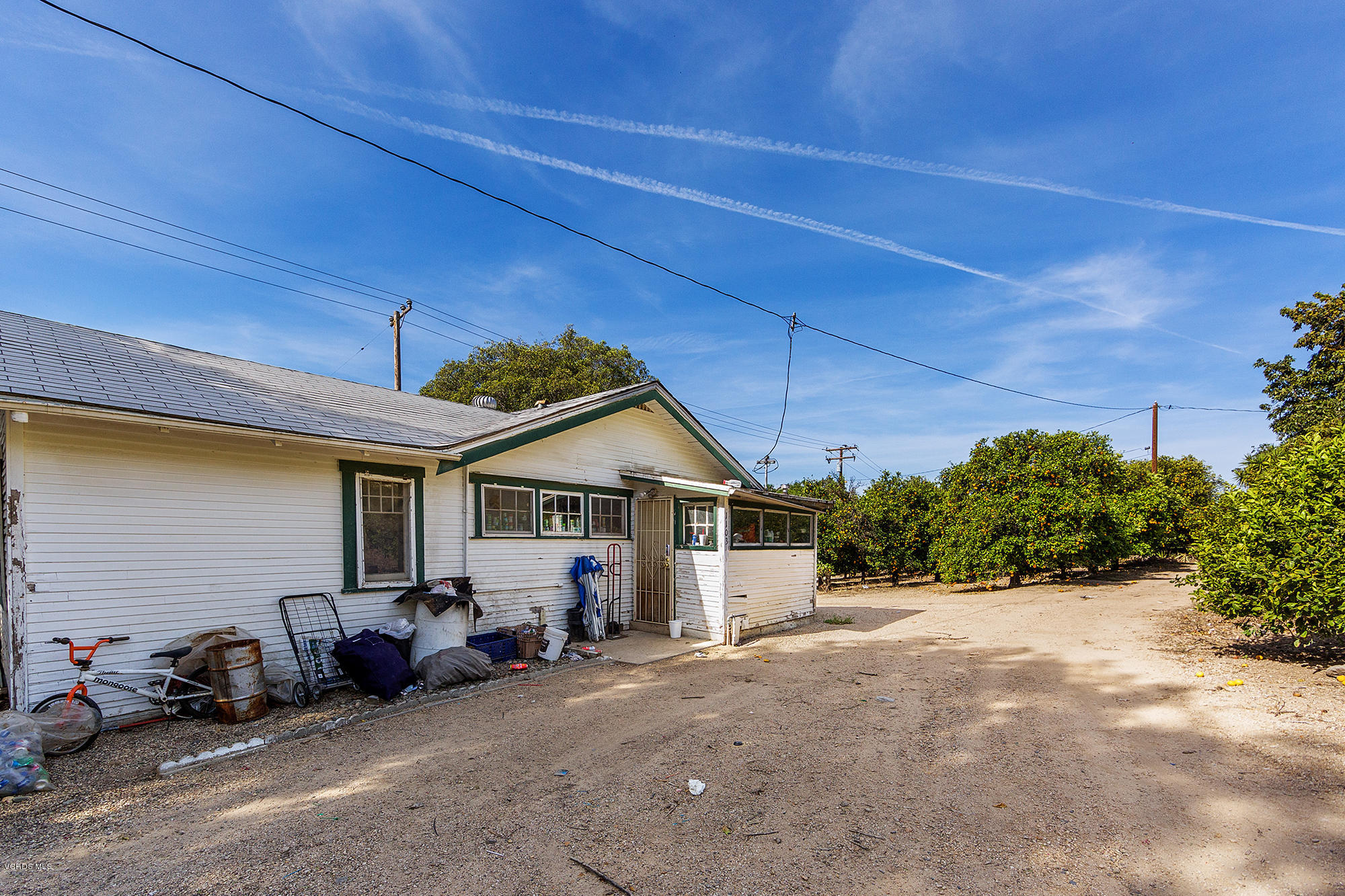 1073 East Telegraph Road Fillmore, CA 93015 - Photo 21 of 24 401