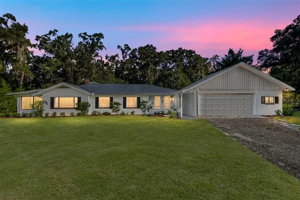 $650,000 | 17067 Northwest Gainesville Road, Reddick, FL 32686