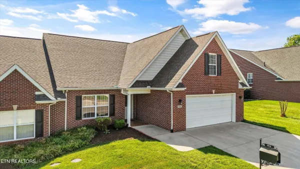 $399,900 | 4516 Brittany Hills Way, Knoxville, TN 37938