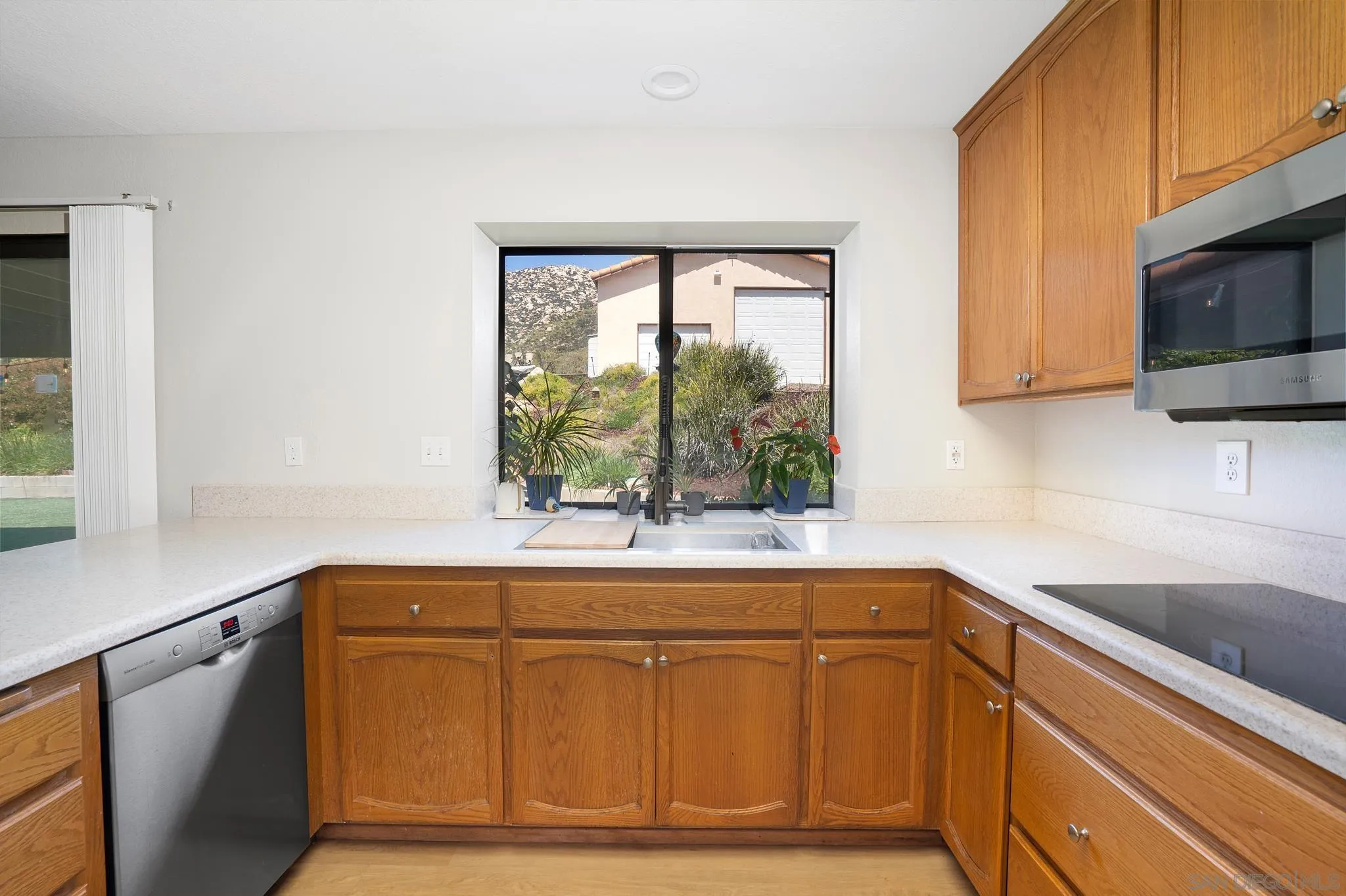 26012 Matlin Road Ramona, CA 92065 - Photo 15 of 53 Gallery Image 15
