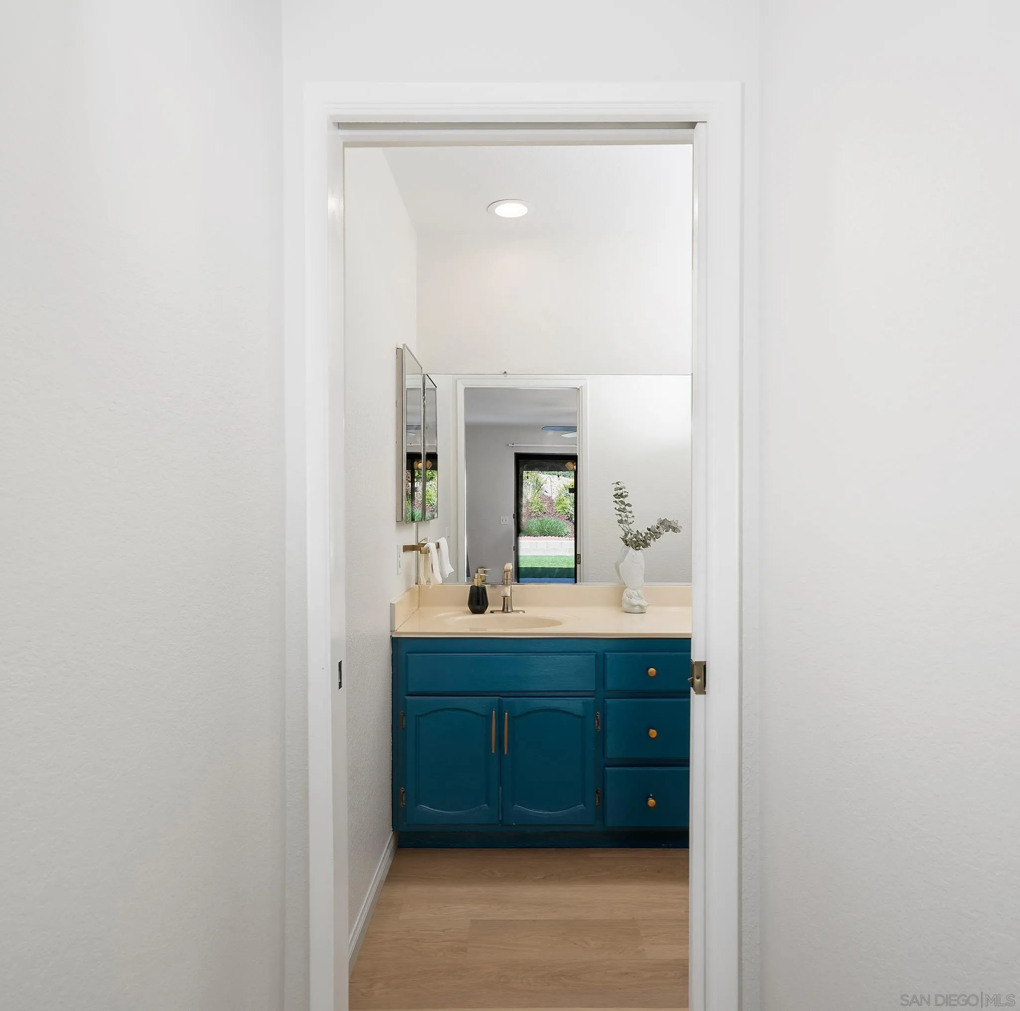 26012 Matlin Road Ramona, CA 92065 - Photo 23 of 53 Gallery Image 23