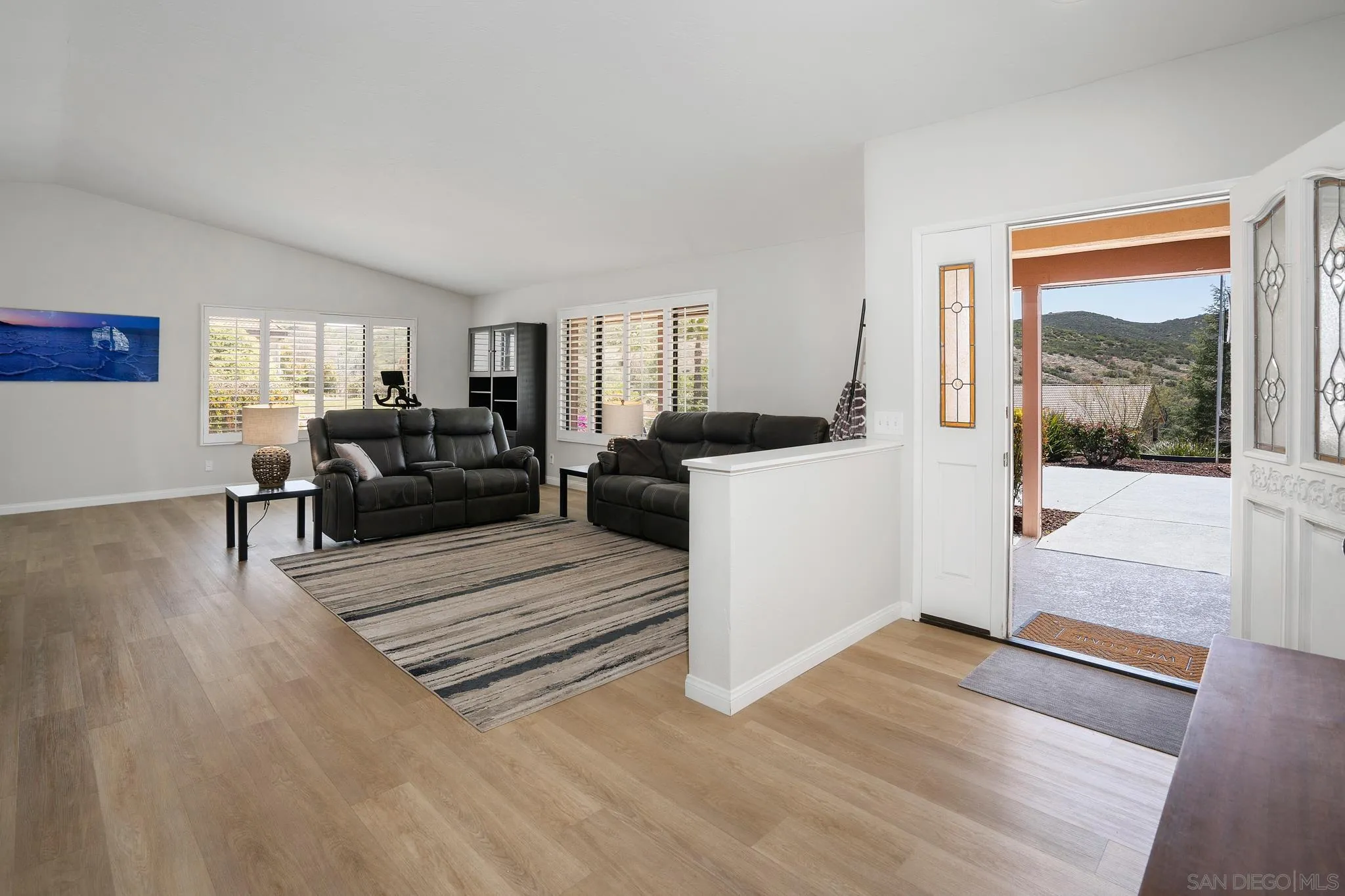 26012 Matlin Road Ramona, CA 92065 - Photo 6 of 53 Gallery Image 6