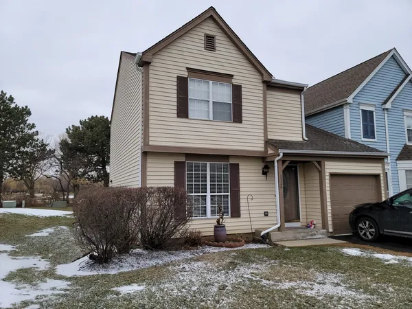 $249,800 | 1320 Sunrise Lane, Unit 1320, Gurnee, IL 60031