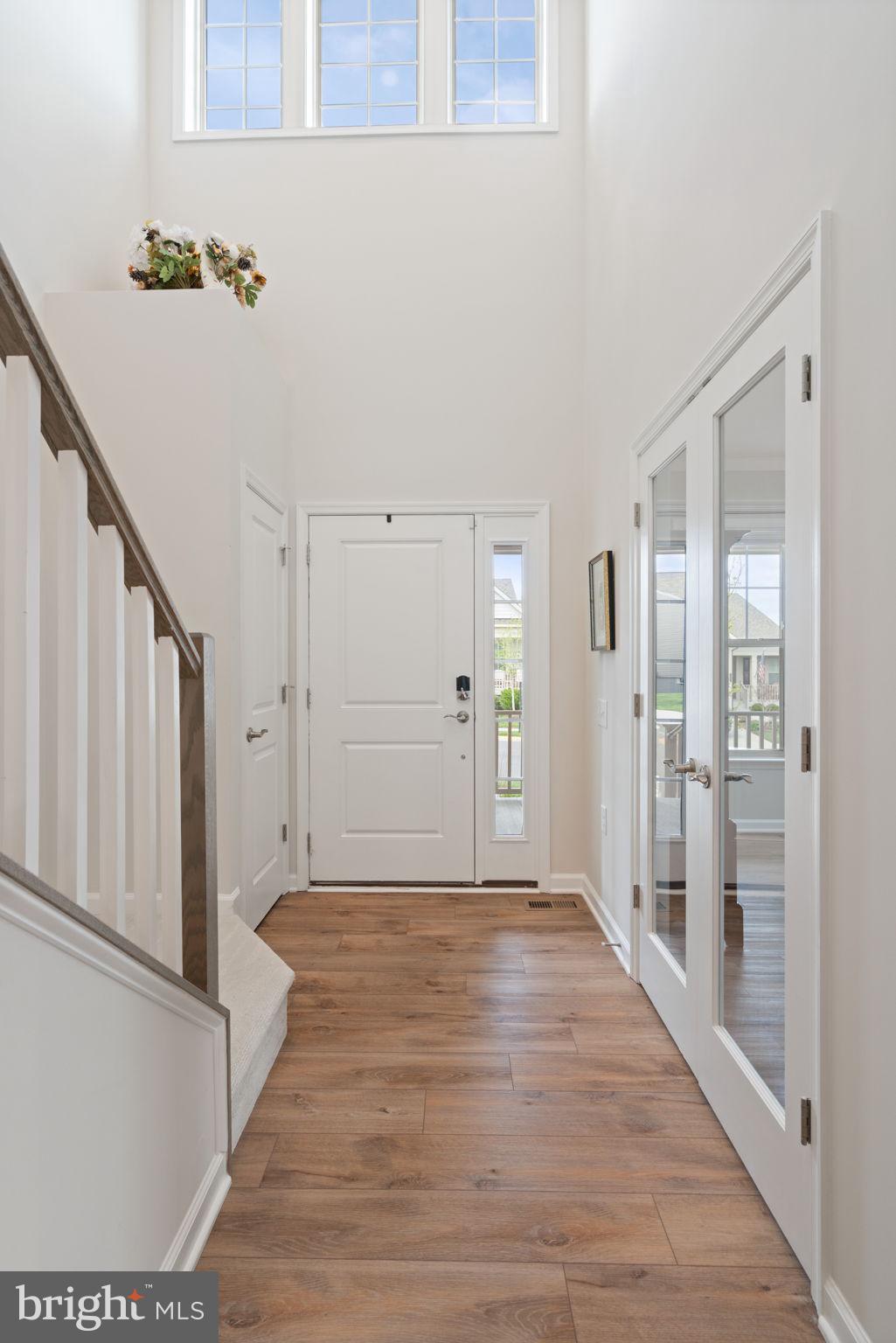 15795 Gardenia Rdg Way Haymarket, VA 20169 - Photo 3 of 63 Two story foyer
