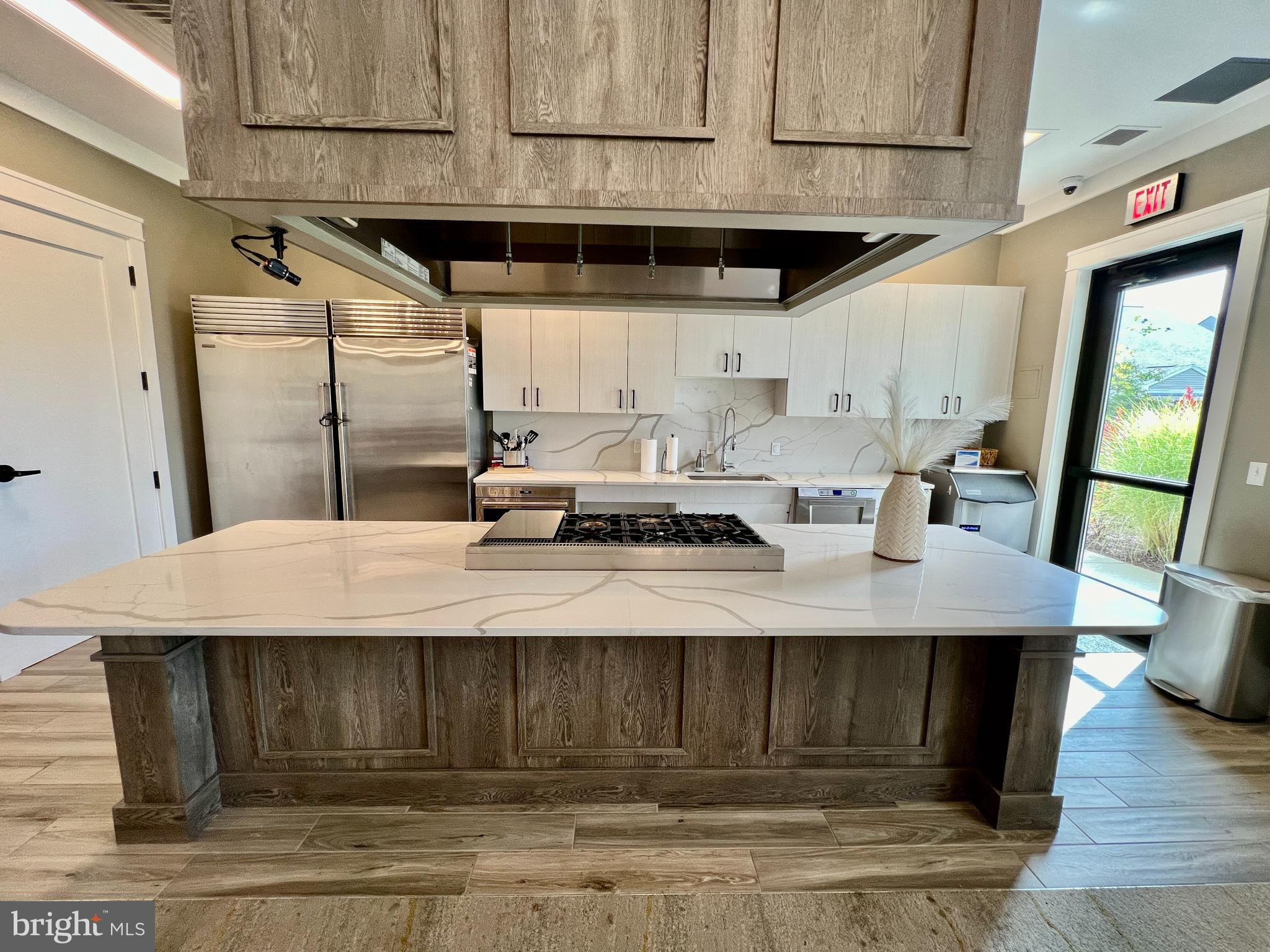 15795 Gardenia Rdg Way Haymarket, VA 20169 - Photo 53 of 63 Community ballroom kitchen