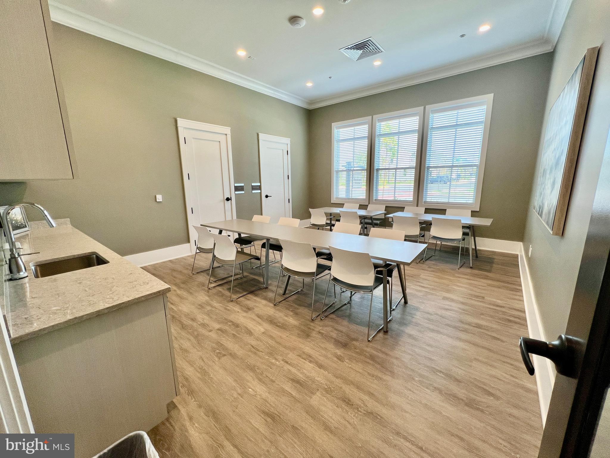 15795 Gardenia Rdg Way Haymarket, VA 20169 - Photo 54 of 63 Community meeting room