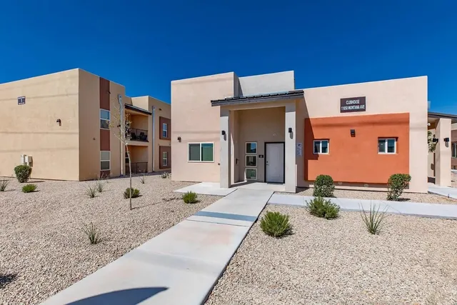 $858 | 11050 Montana Avenue, El Paso, TX 79936