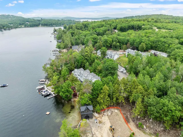 $550,000 | 738 Weirs Boulevard, Unit 34, Laconia, NH 03246