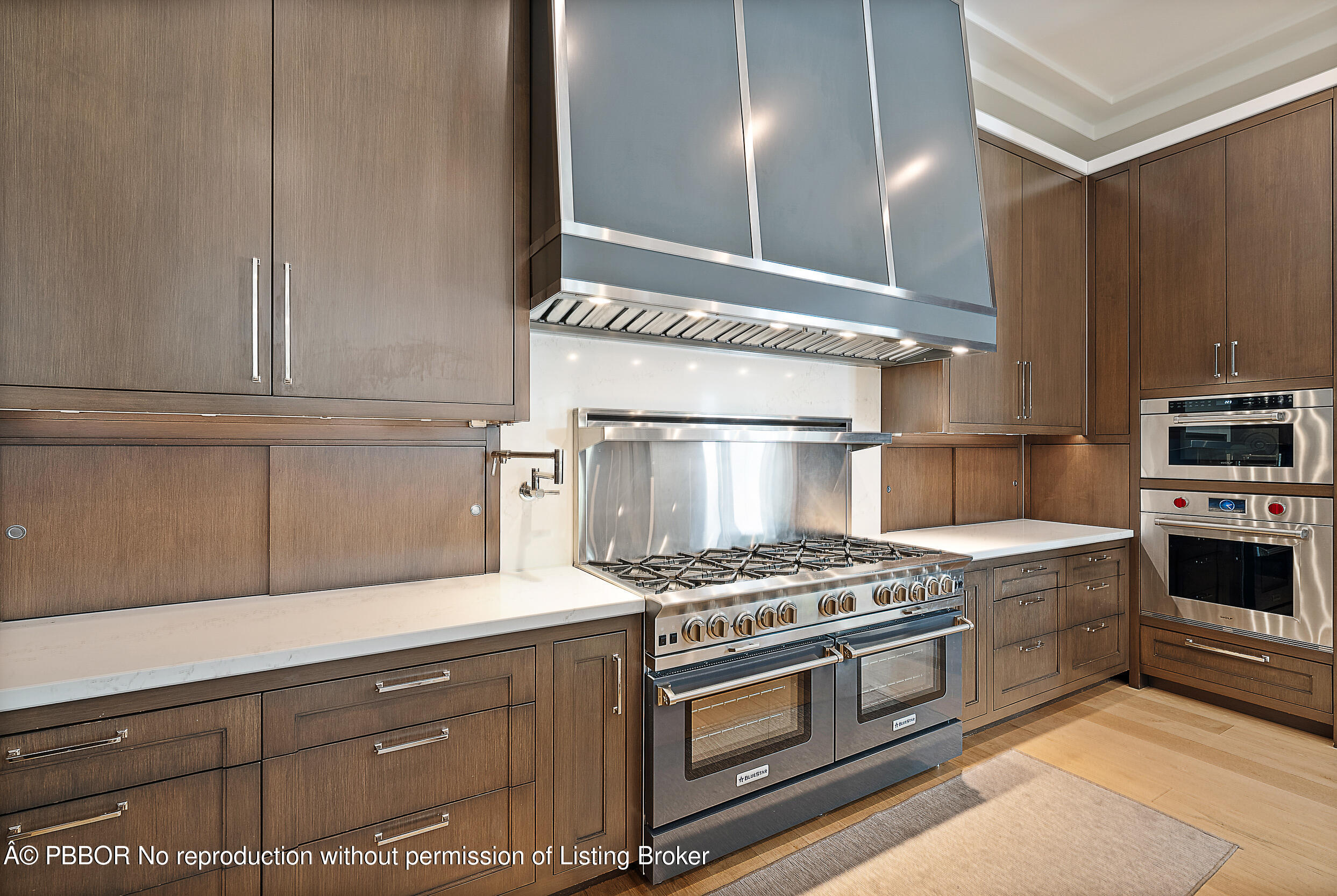 19651 North Riverside Drive Jupiter, FL 33469 - Photo 9 of 37 Kitchen