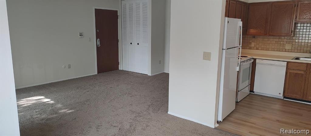 490 Baldwin Avenue, Unit 5 Rochester, MI 48307 - Photo 16 of 25