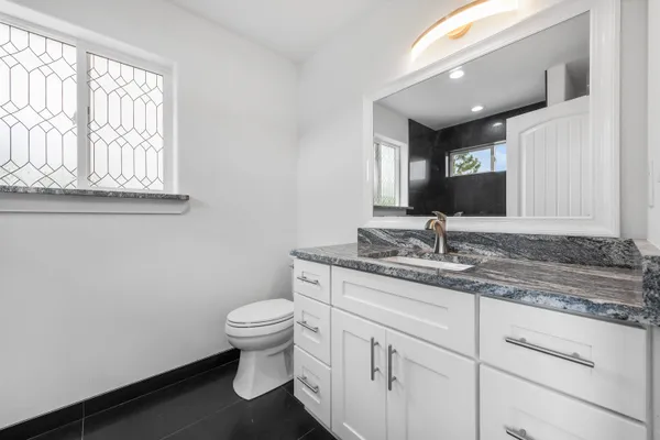 $705,900 | 5114 North Del Rey Drive, Otis Orchards, WA 99027