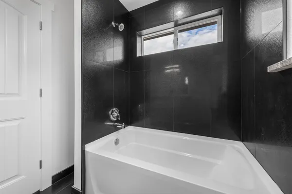 $705,900 | 5114 North Del Rey Drive, Otis Orchards, WA 99027