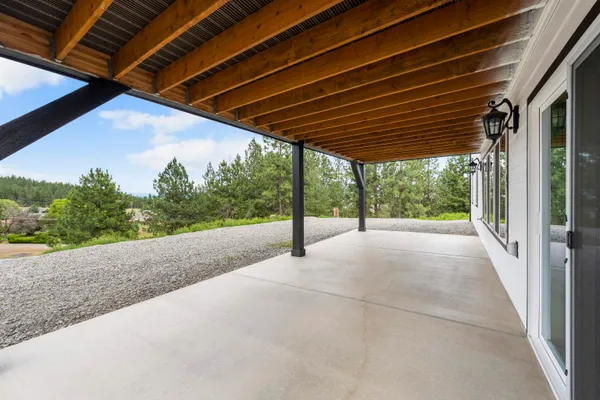 $705,900 | 5114 North Del Rey Drive, Otis Orchards, WA 99027