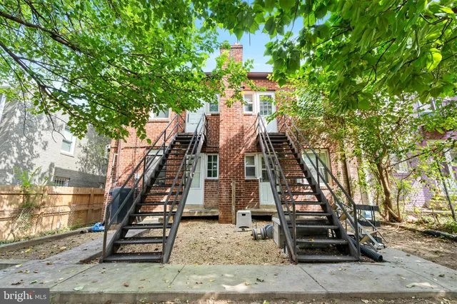 $499,900 | 3427 B Street Southeast, Washington, DC 20019