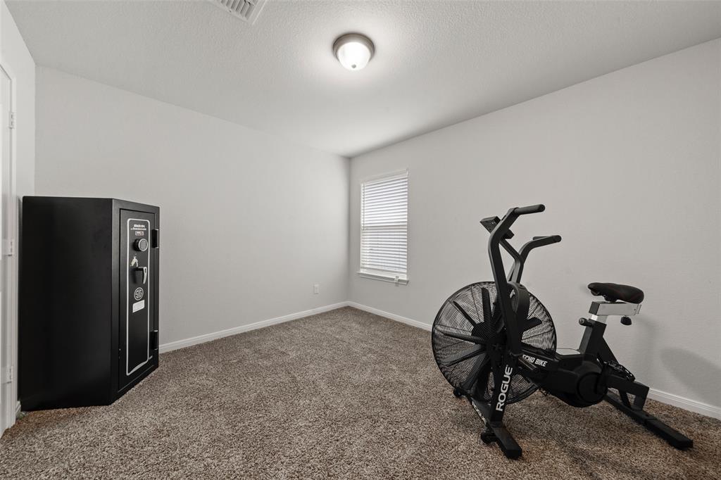 10237 Driskill Drive Waco, TX 76708 - Photo 15 of 25