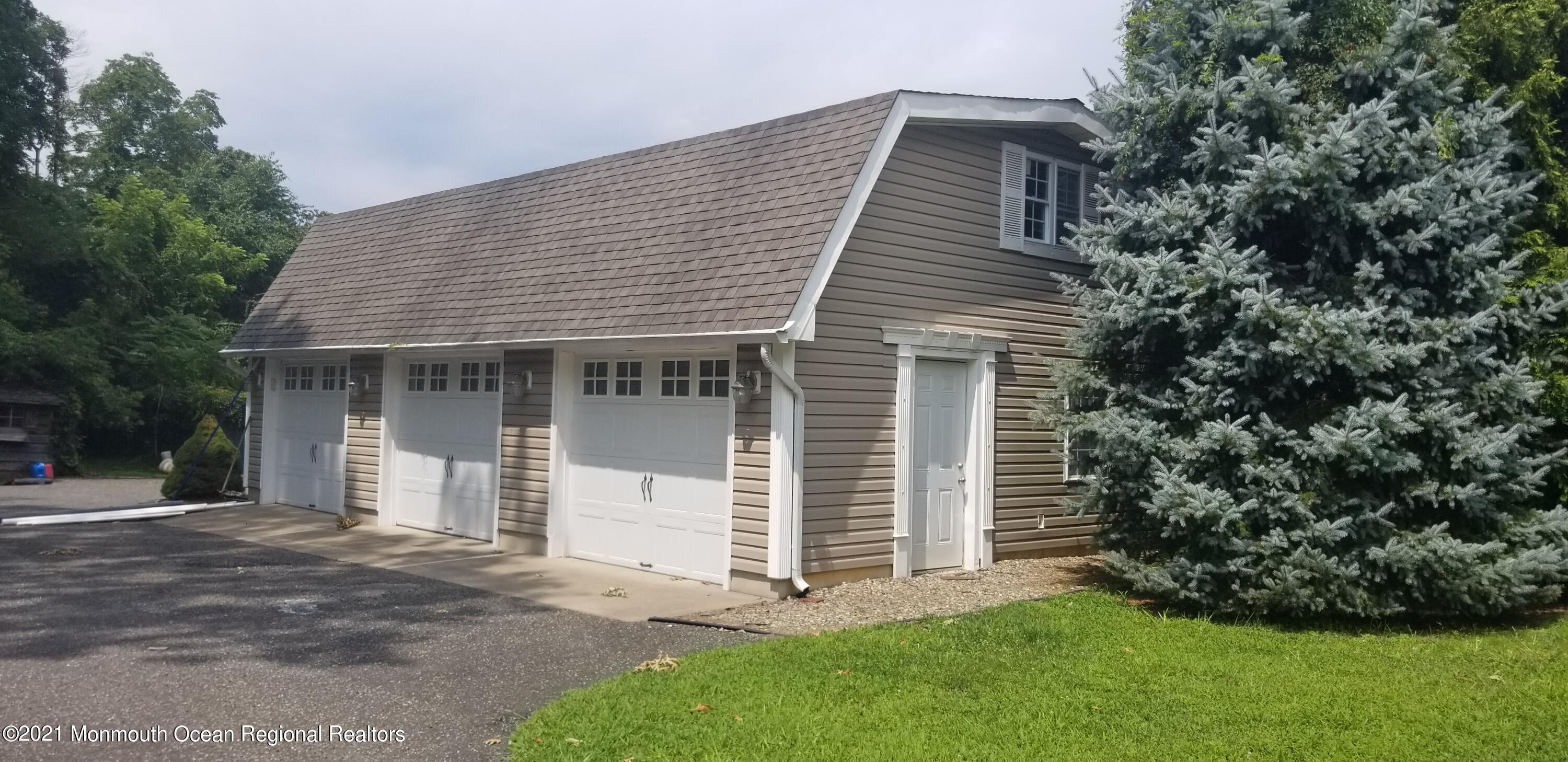2045 New Bedford Road Spring Lake, NJ 07762 - Photo 2 of 34 20210801_121516
