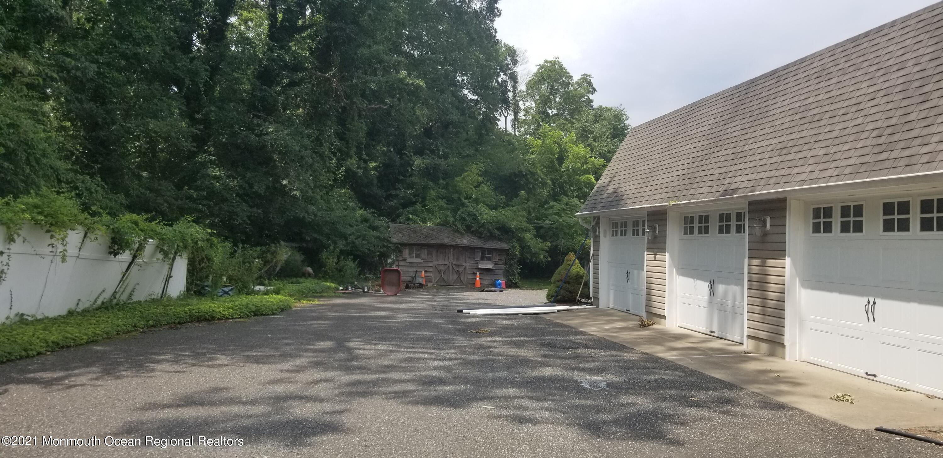 2045 New Bedford Road Spring Lake, NJ 07762 - Photo 3 of 34 20210801_121524
