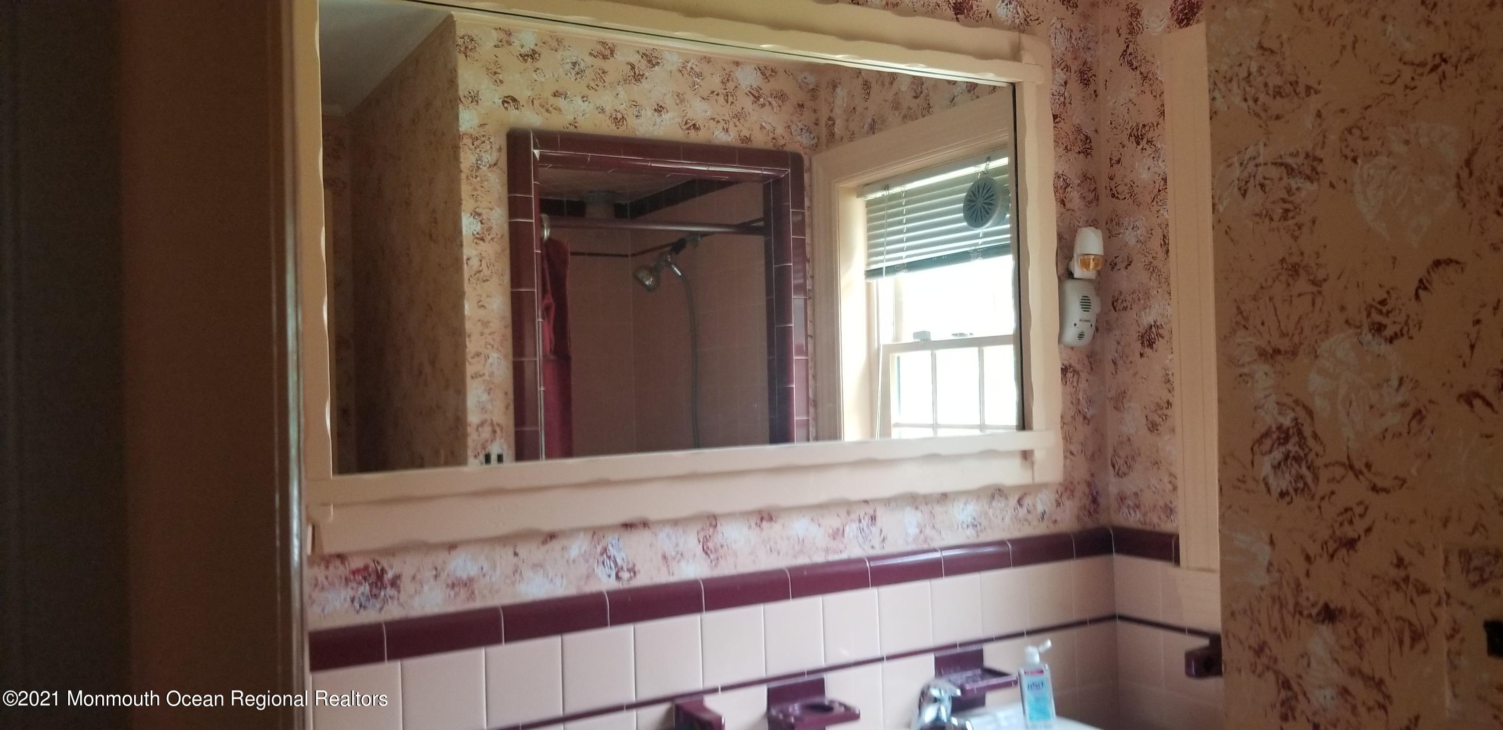 2045 New Bedford Road Spring Lake, NJ 07762 - Photo 22 of 34 20210801_125933