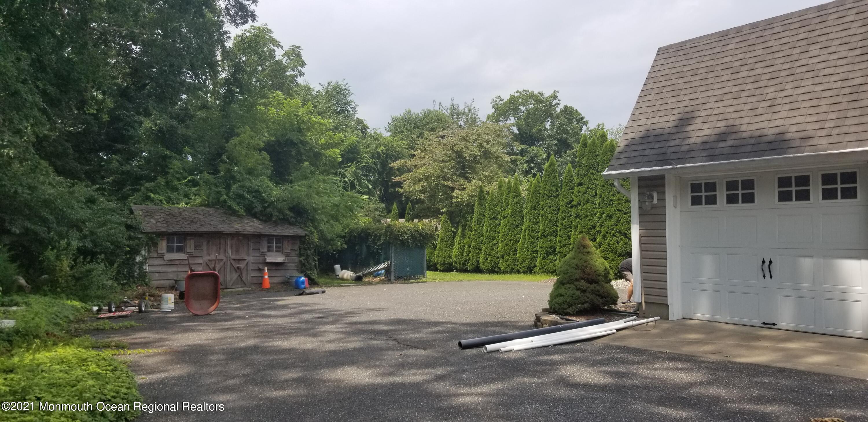 2045 New Bedford Road Spring Lake, NJ 07762 - Photo 5 of 34 20210801_121609