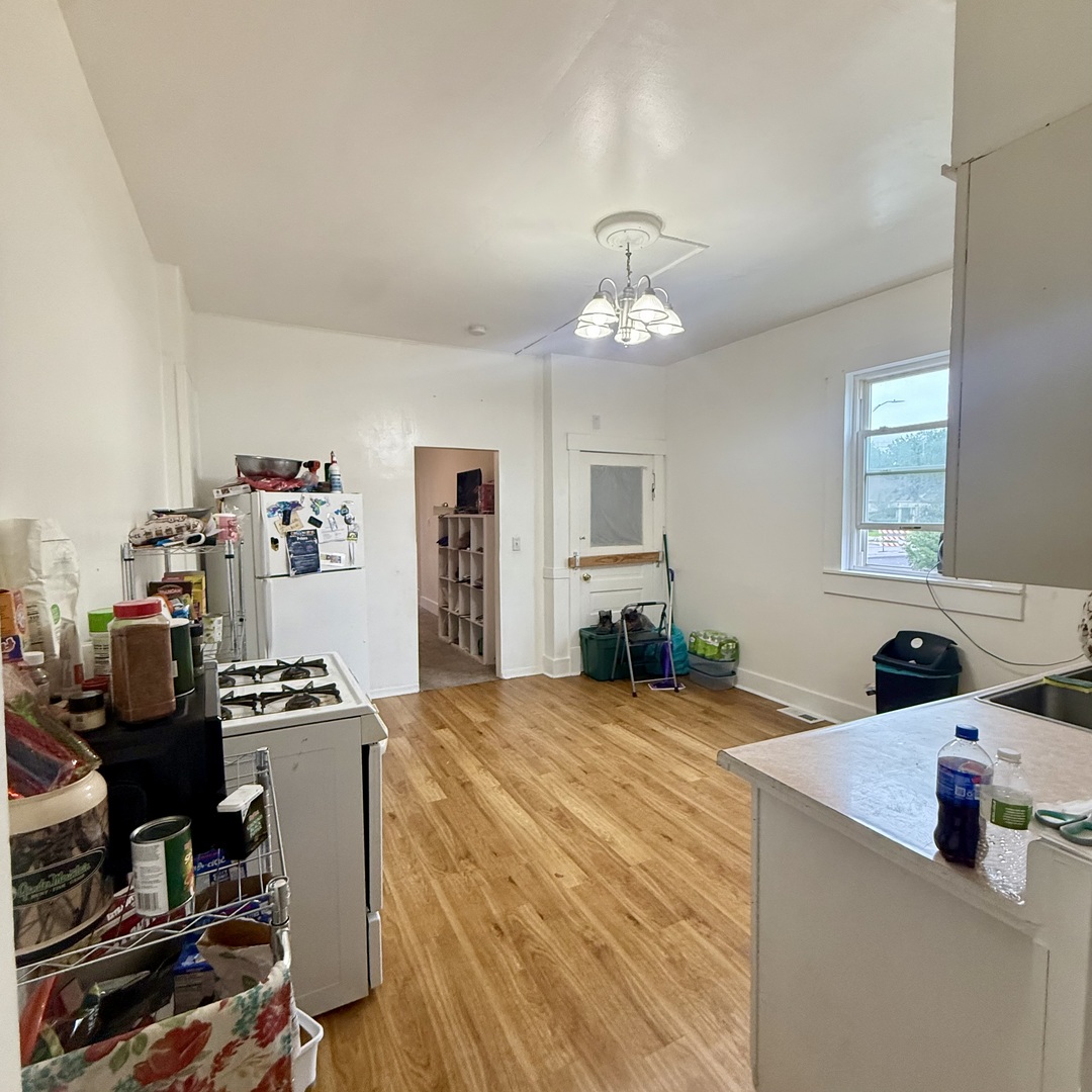 3643 Rockingham Road Davenport, IA 52802 - Photo 10 of 14 Gallery Image 10