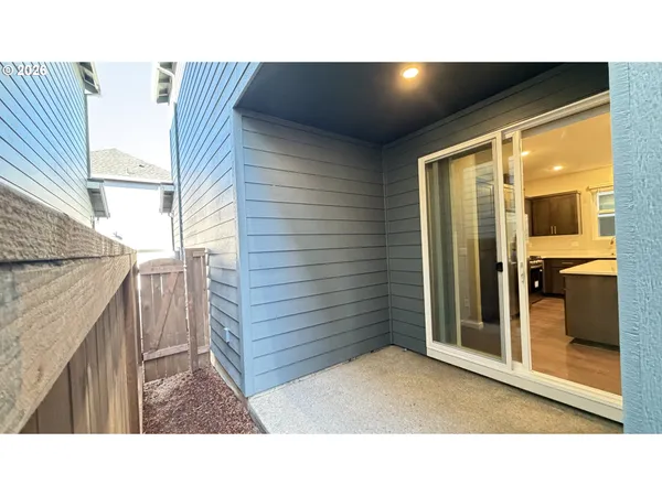 $464,900 | 31773 Northwest Blake Terrace, North Plains, OR 97133