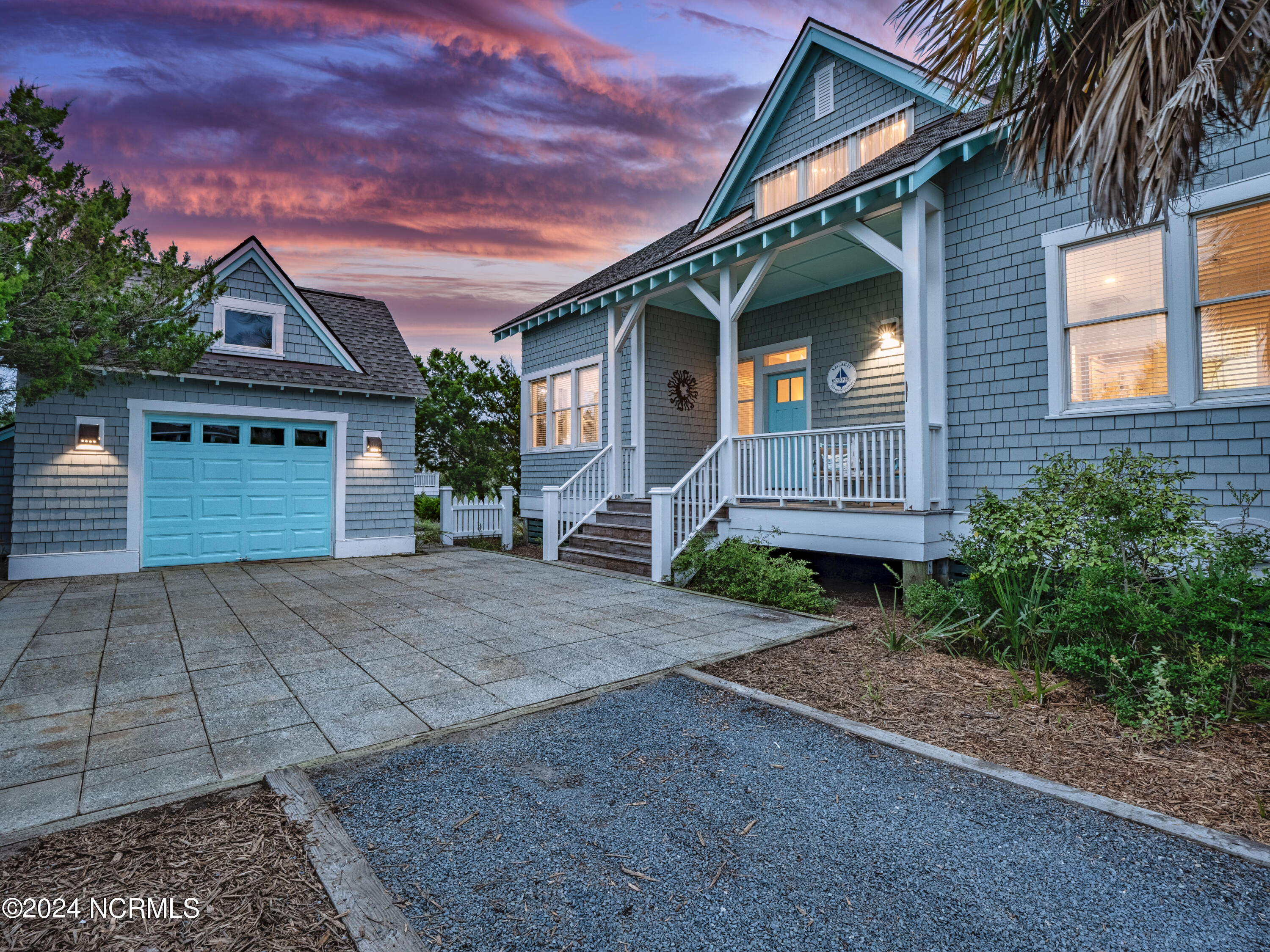 20 Peppervine Trail Bald Head Island, NC 28461 - Photo 2 of 70 002_p1644791-hdr_copy_87