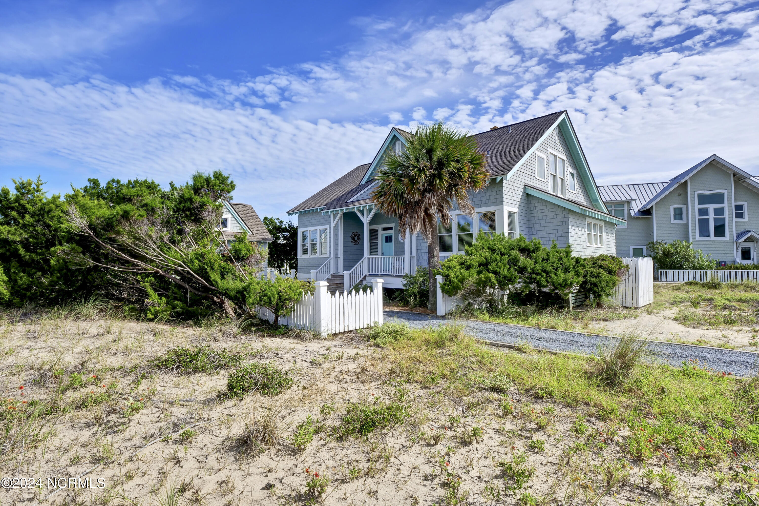 20 Peppervine Trail Bald Head Island, NC 28461 - Photo 5 of 70 006_p1644529_865