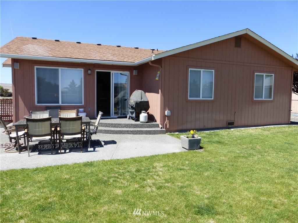 325 Spring Circle Mattawa, WA 99349 - Photo 18 of 25 Gallery Image 18