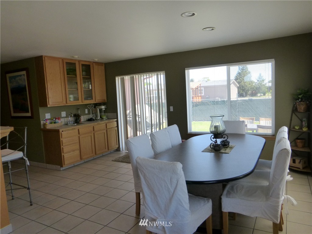 325 Spring Circle Mattawa, WA 99349 - Photo 5 of 25 Gallery Image 5