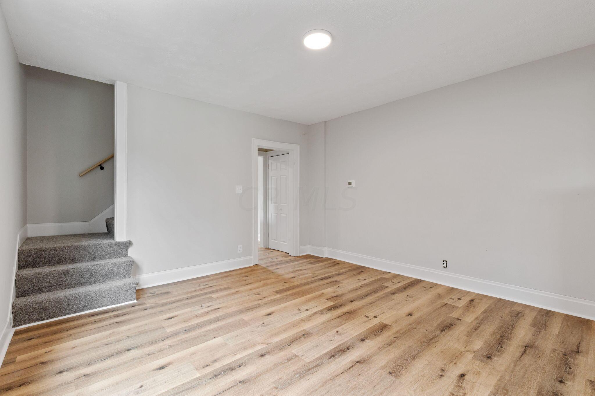1022 Lockbourne Road, Unit 1024 Columbus, OH 43206 - Photo 10 of 31 11-web-or-mls-2023-10-26 1022 Lockbourne