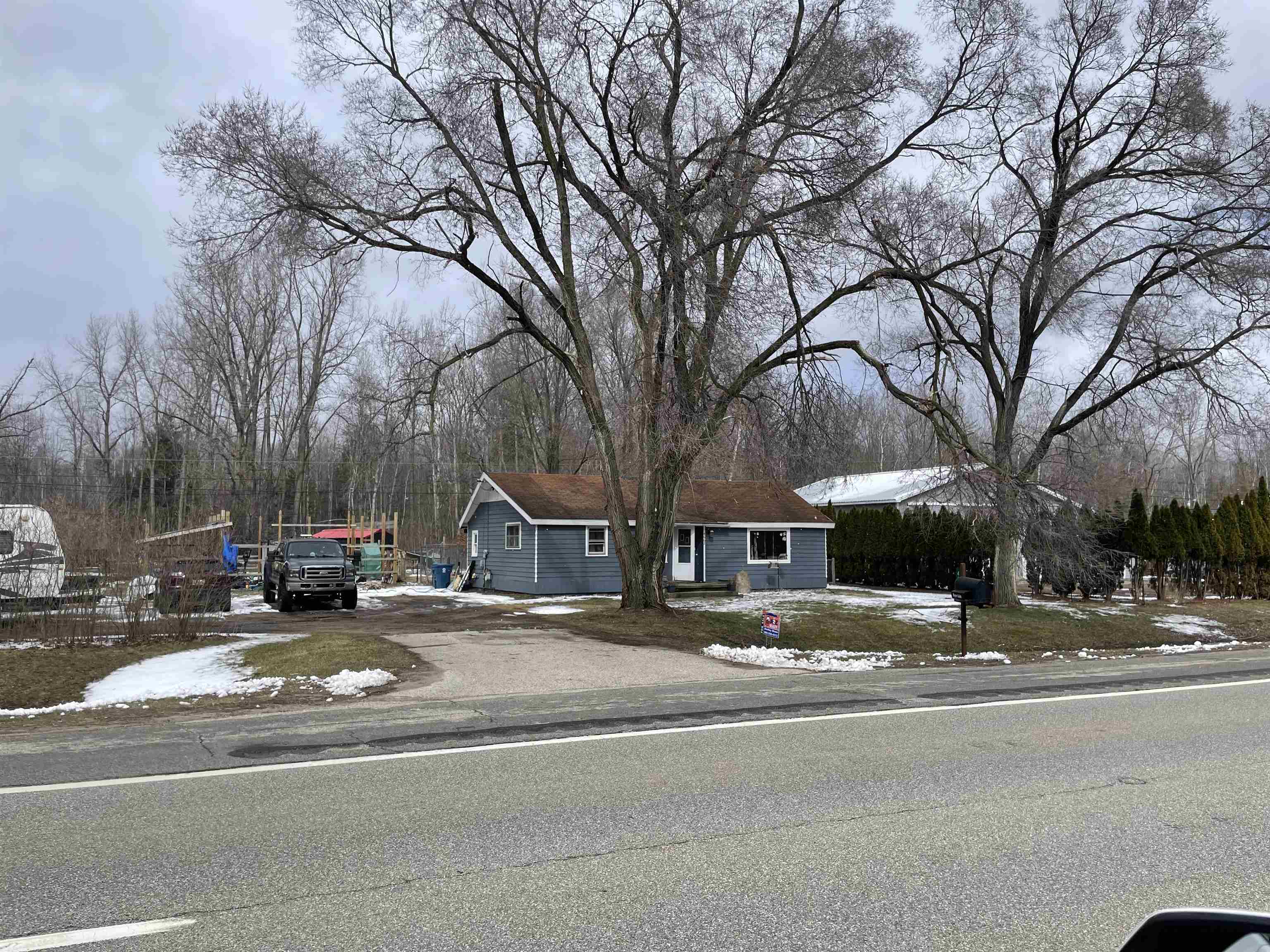4662 West Isabella Road Shepherd, MI 48883 - Photo 8 of 20