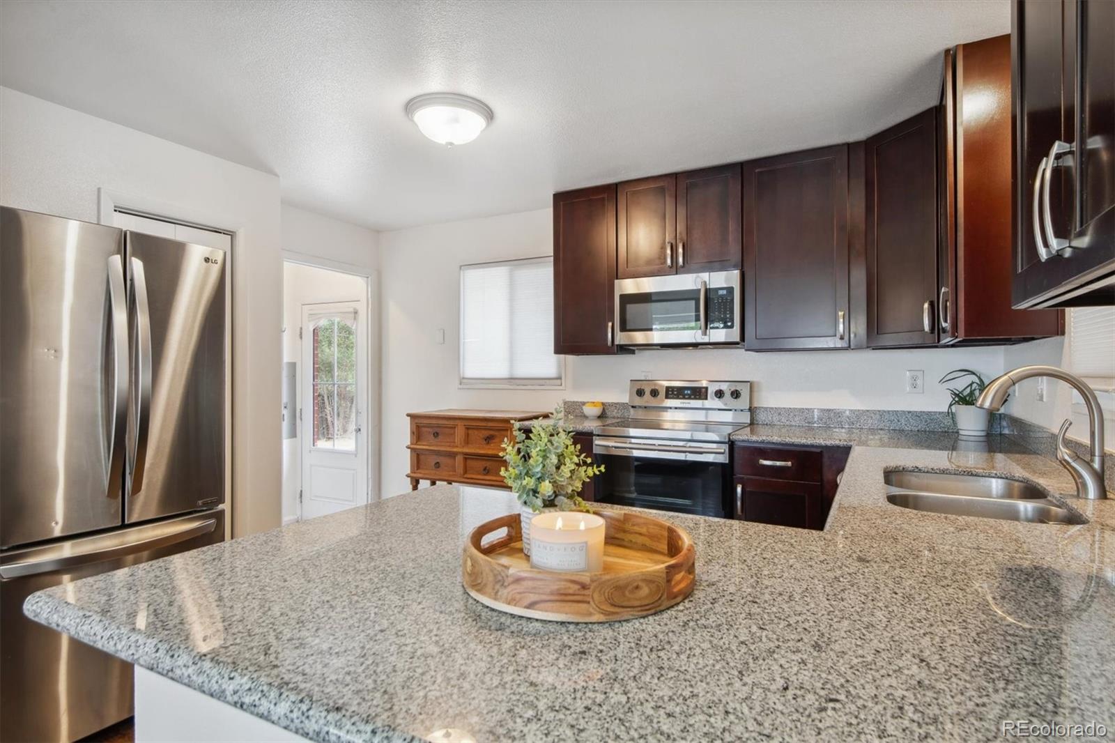 8640 Richard Road Denver, CO 80229 - Photo 7 of 20 Gallery Image 7