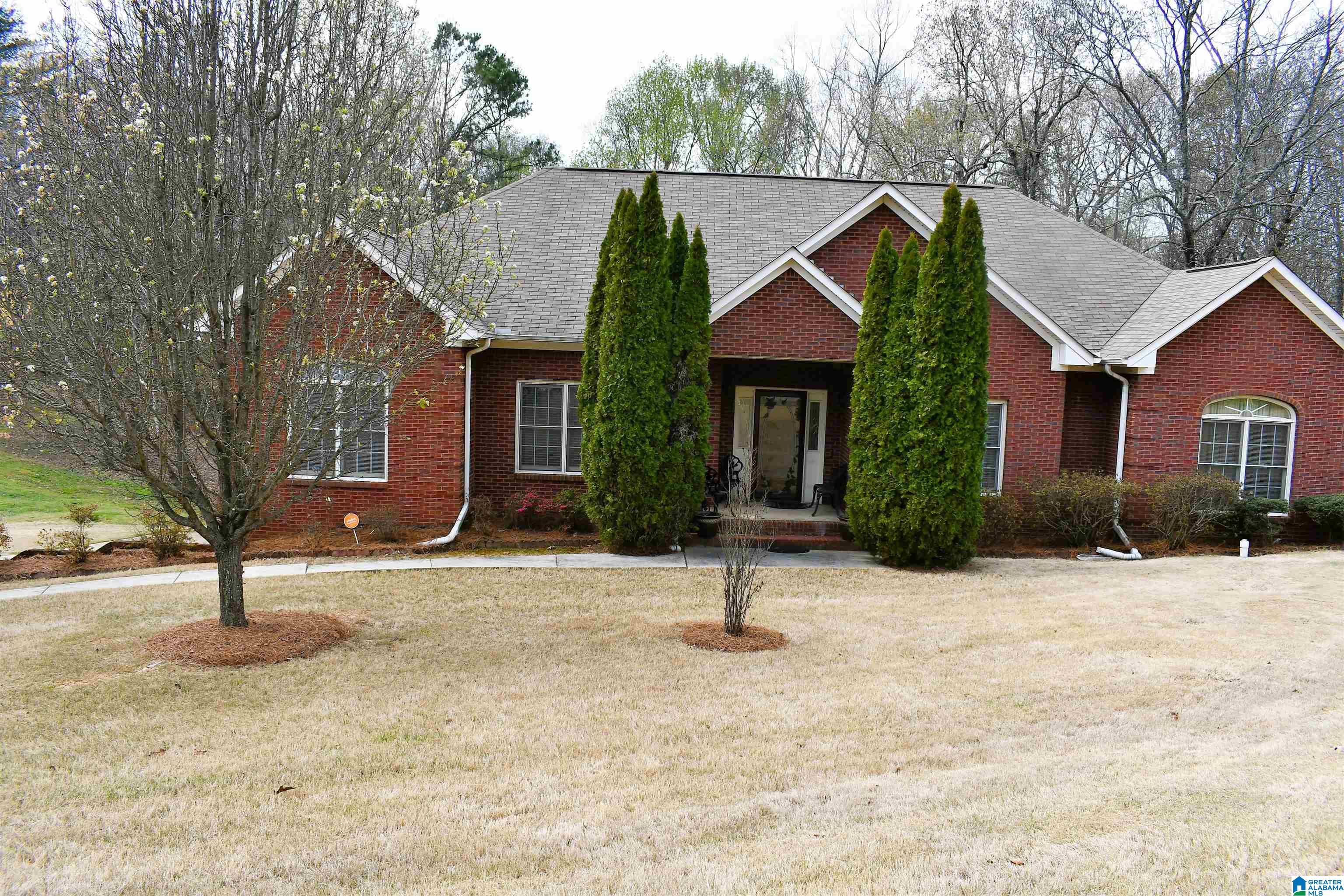 1700 Ridgefield Circle Birmingham, AL 35215 - Photo 1 of 36