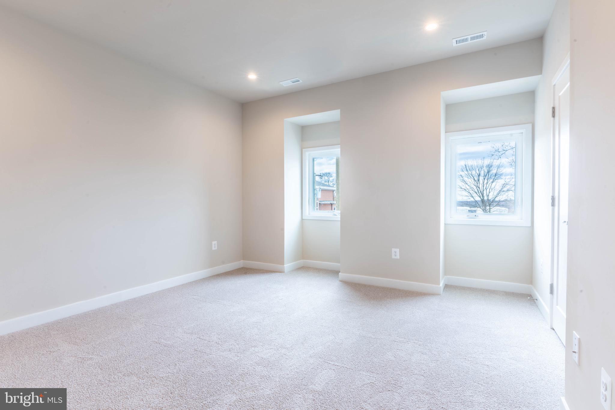 4008 9th Street Southeast Washington, DC 20032 - Photo 19 of 34