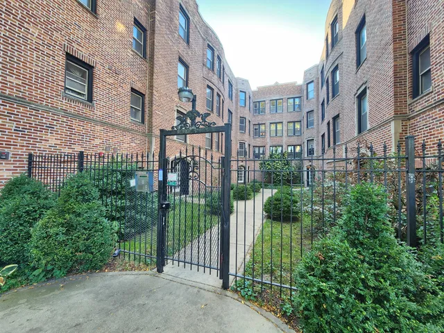 a view of a garden with pathway