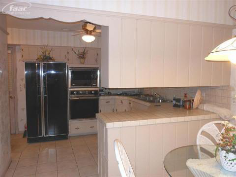 5315 Calkins Road Flint, MI 48532 - Photo 7 of 10 20166581-6.JPG