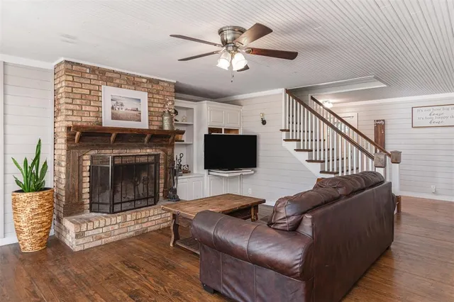 $540,000 | 1147 County Road 3417, Wills Point, TX 75169