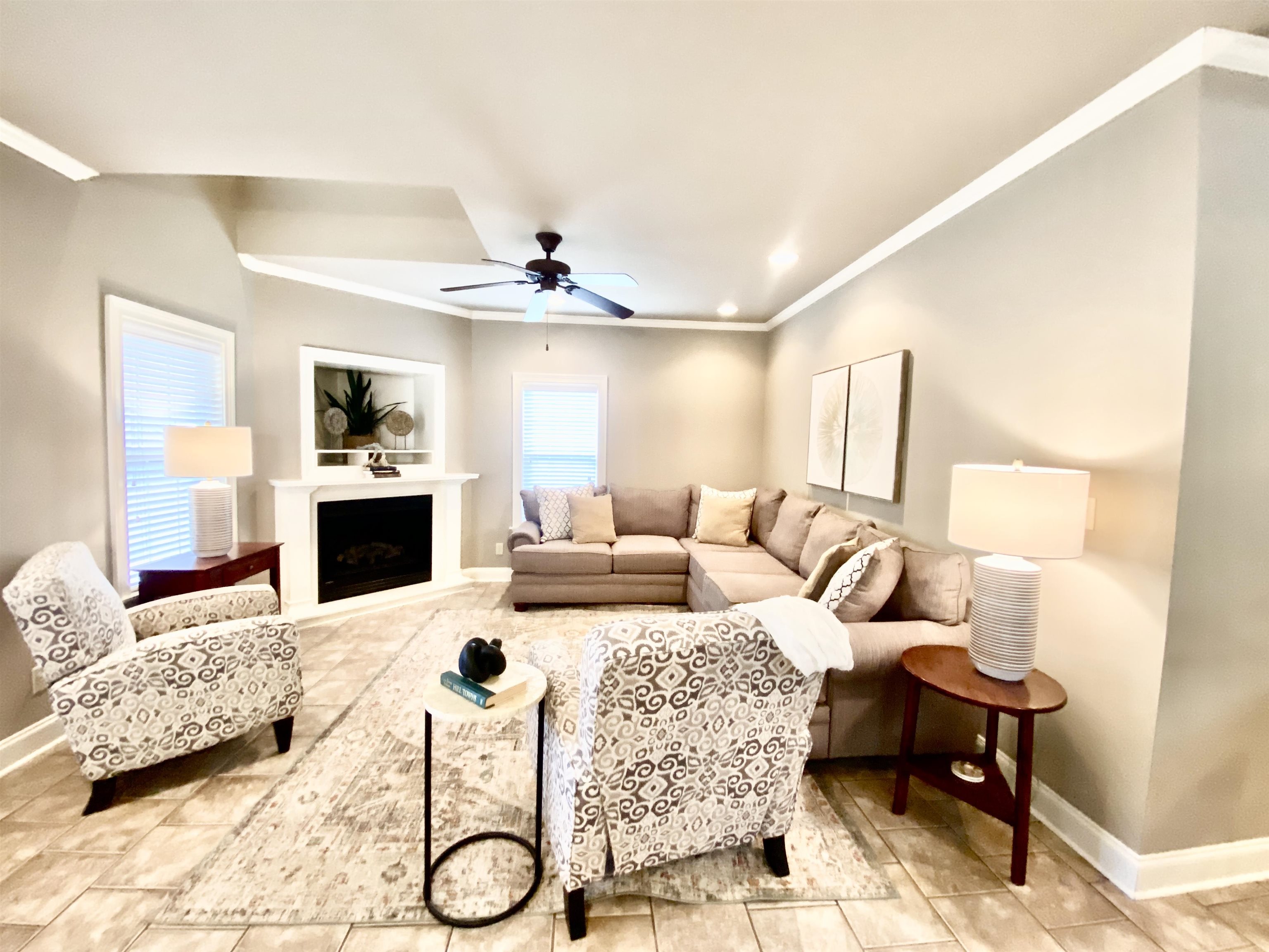 23 Mountain View Iuka, MS 38852 - Photo 14 of 31 a living room with furniture and a fireplace