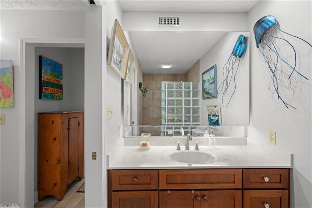 898 Grassy Creek Road Pinnacle, NC 27043 - Photo 29 of 50 Gallery Image 29