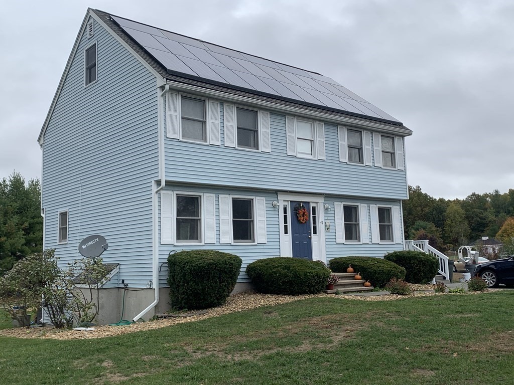 41 Adams Road Dracut, MA 01826 - Photo 3 of 22 Gallery Image 3