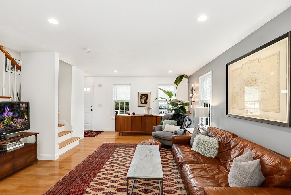 132 Howe Street, Unit D Natick, MA 01760 - Photo 5 of 31 Gallery Image 5