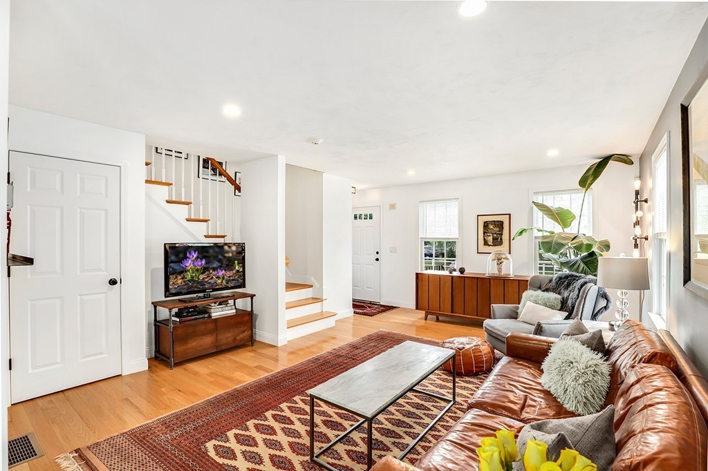 132 Howe Street, Unit D Natick, MA 01760 - Photo 6 of 31 Gallery Image 6