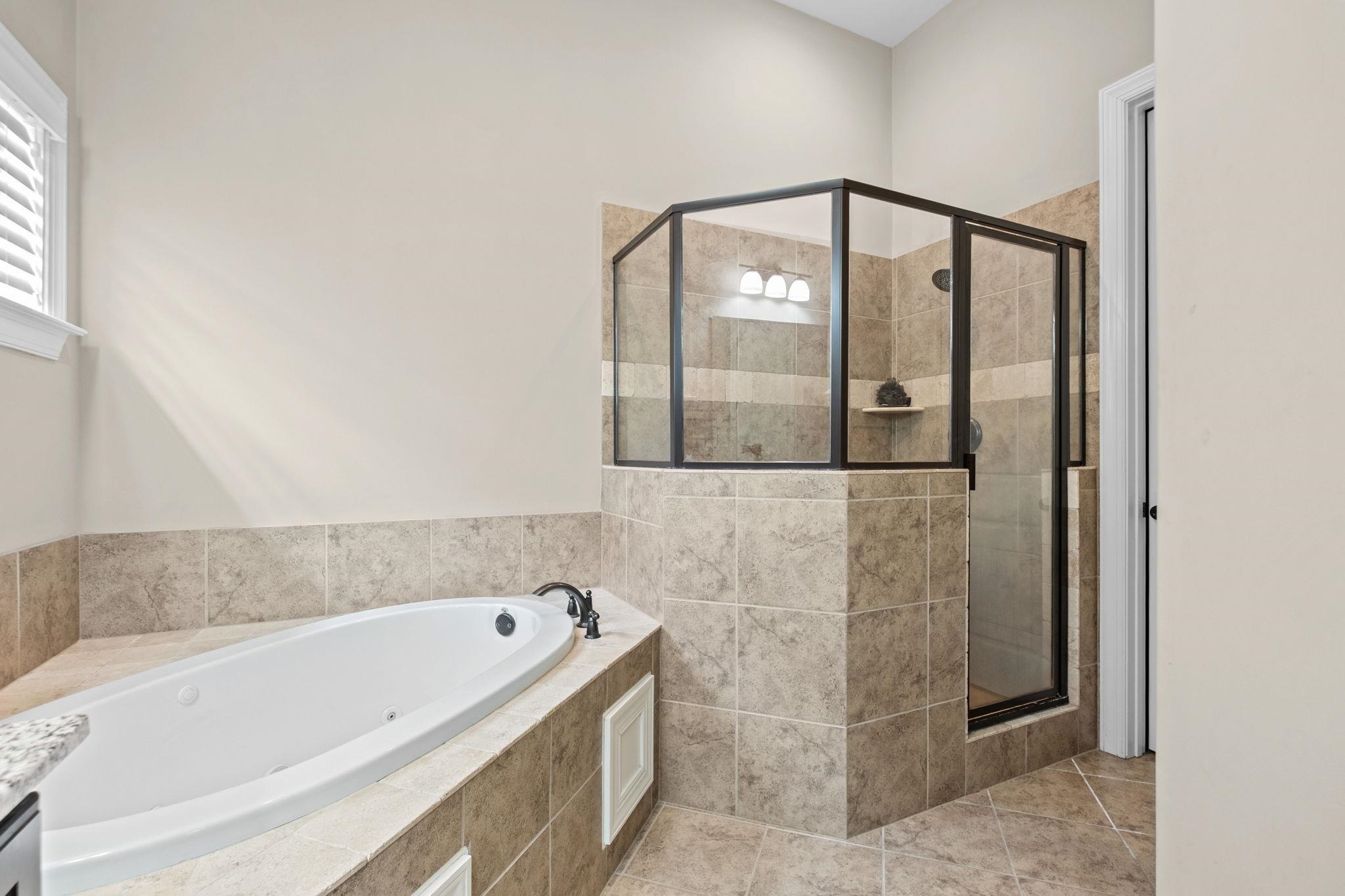 9250 Windy Meadow Lane Cordova, TN 38016 - Photo 14 of 22 Gallery Image 14