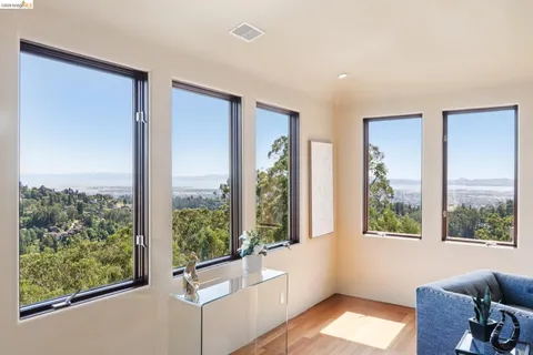 $2,475,000 | 6611 Elverton Drive, Oakland, CA 94611