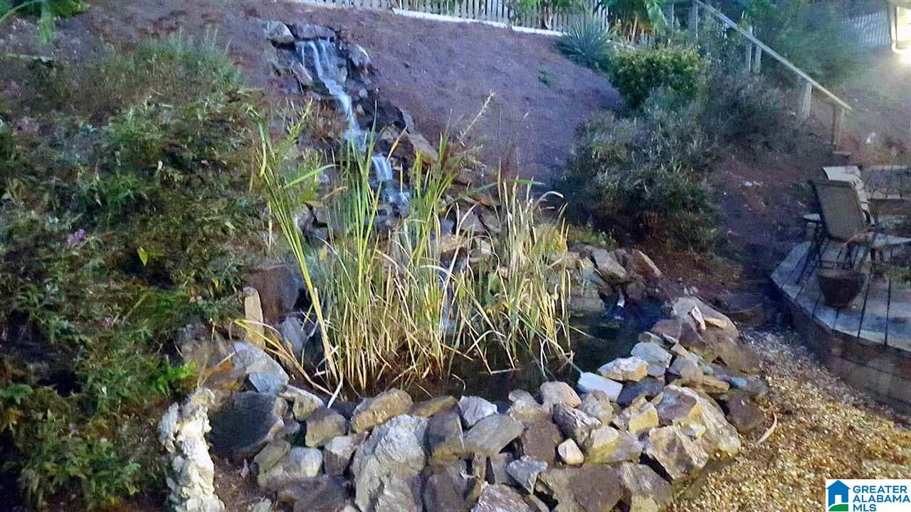 122 Earl Roberts Road Anniston, AL 36207 - Photo 8 of 37