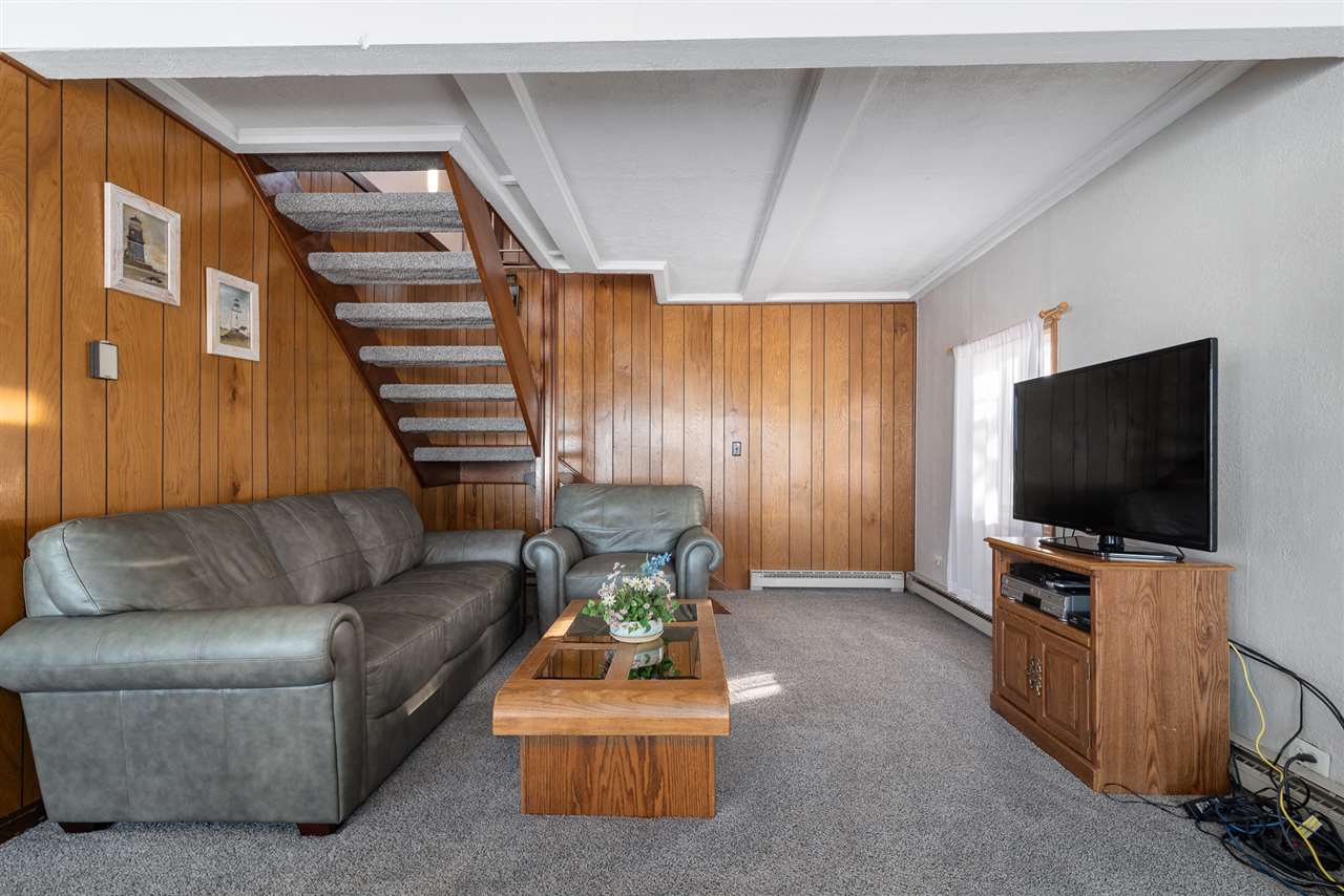 1614 Beaver Dam Road Gaylord, MI 49735 - Photo 8 of 36 1885202-7.JPG
