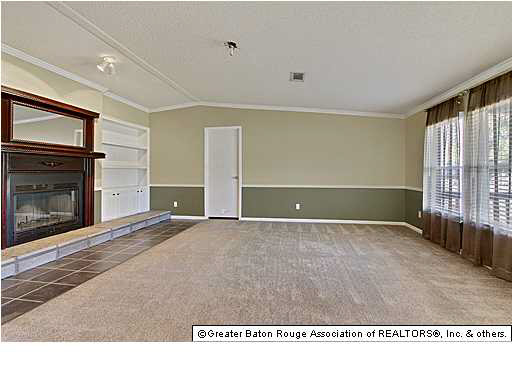 17990 Jack Allen Road Livingston, LA 70754 - Photo 3 of 10