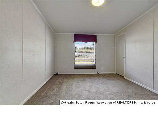 17990 Jack Allen Road Livingston, LA 70754 - Photo 8 of 10