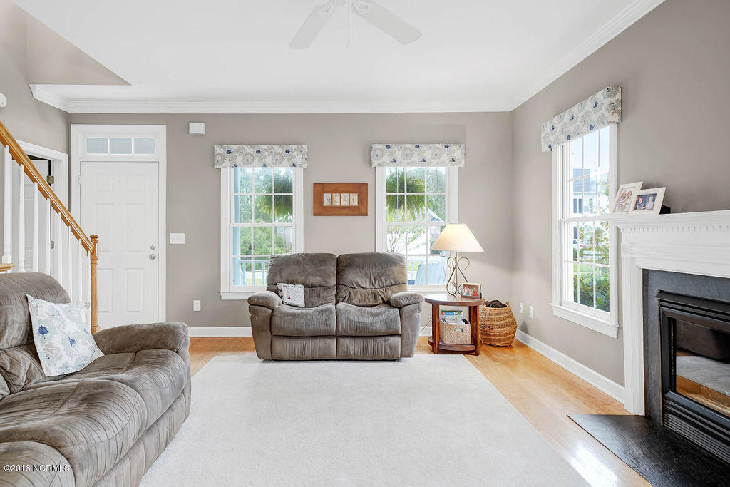 5314 Dunmore Road Wilmington, NC 28409 - Photo 4 of 35 5314DunmoreRoad-04
